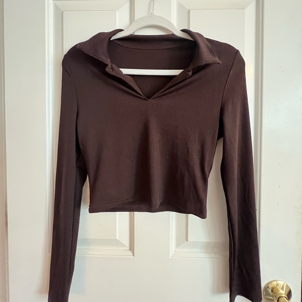 Brown long sleeve collar shirt!